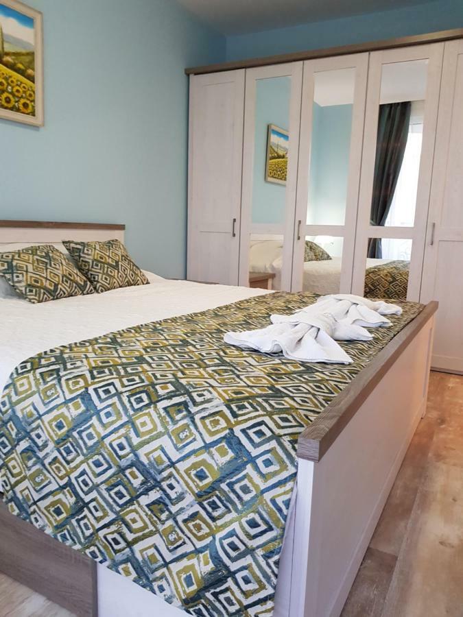 Sea Garden Delux Apartamento Chernomorets Exterior foto